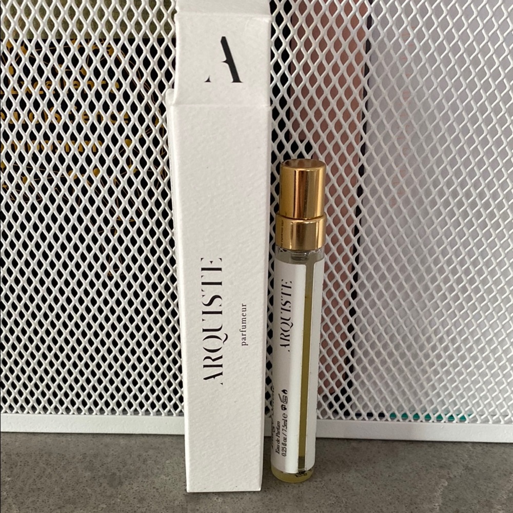 Arquiste Indigo Smoke Travel Spray